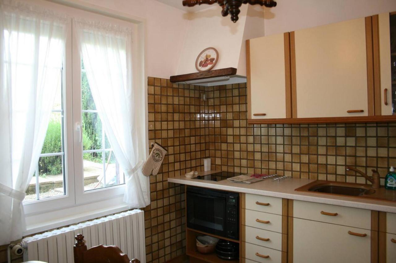 1 Bedroom House 20Min Walk To Centre In Tournus Exteriér fotografie